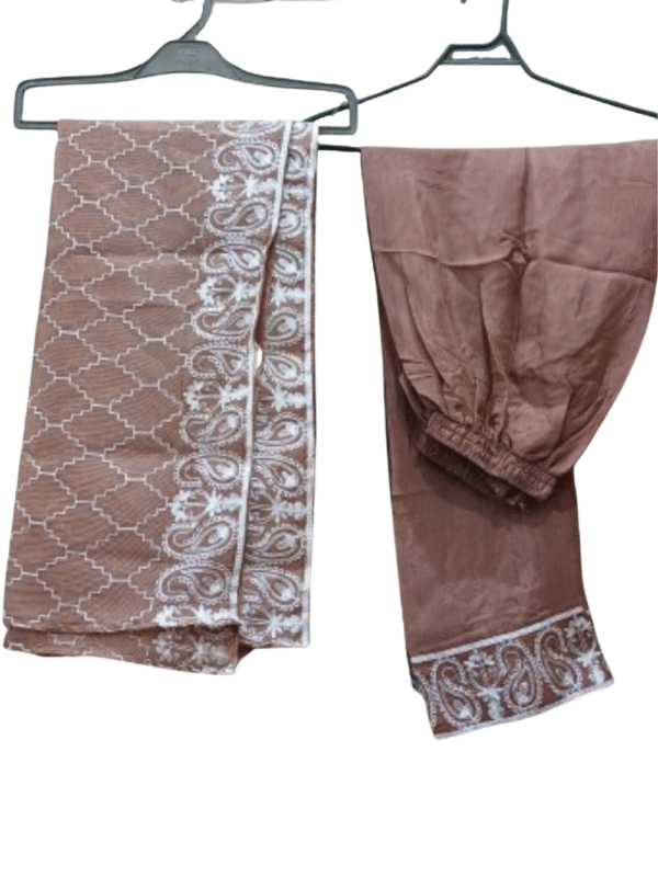 Chicku Embroidered Khaddi Net 3-Piece Suit - Image 2