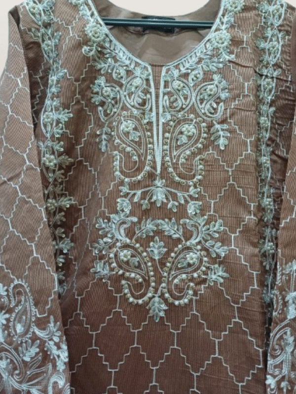 Chicku Embroidered Khaddi Net 3-Piece Suit - Image 5
